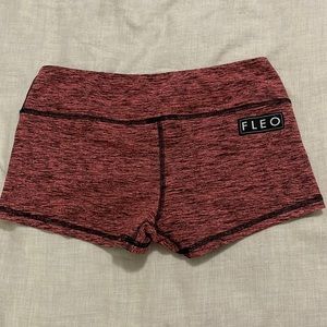 fleo shorts size medium